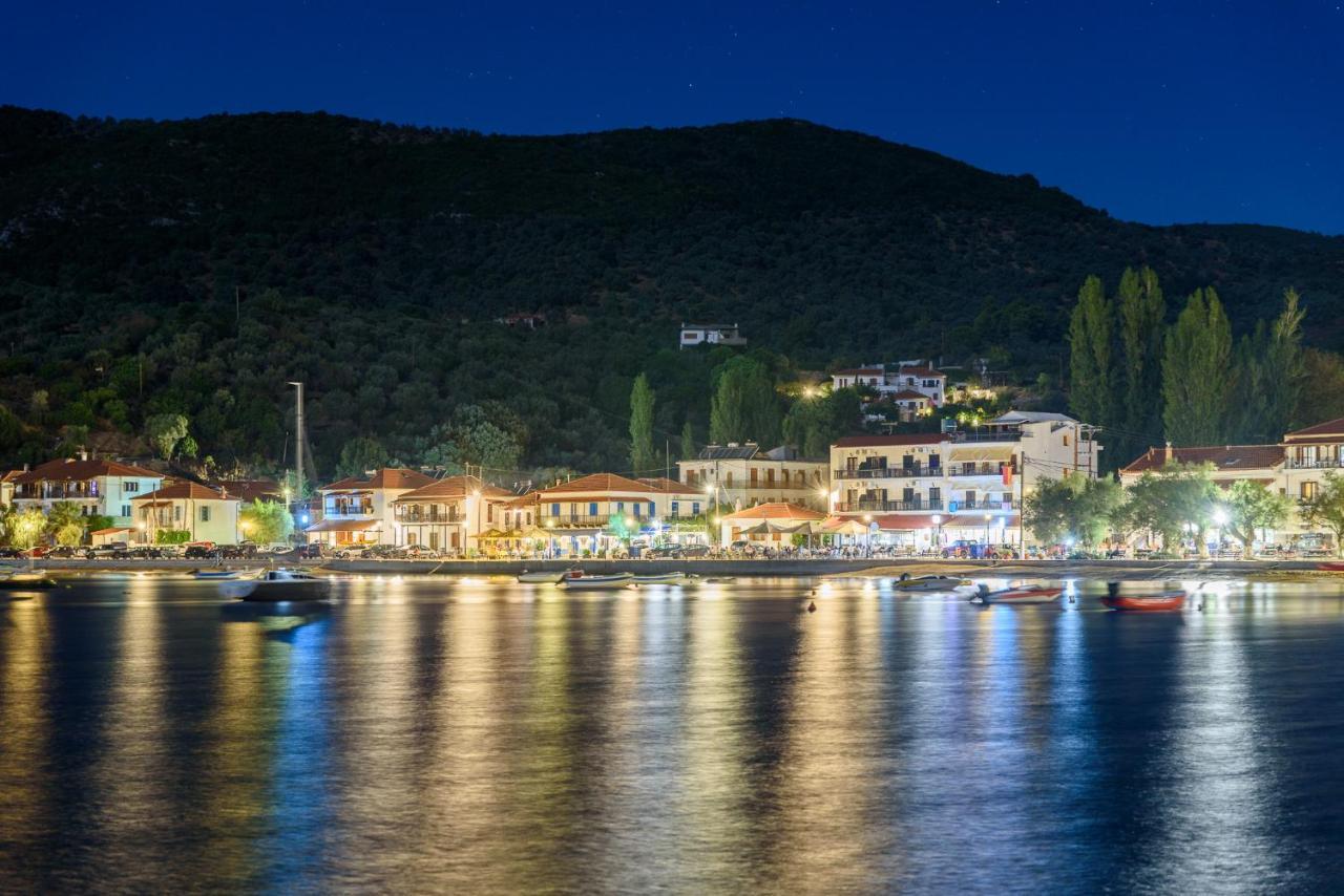 Des Roses Hotel Платаньяс Экстерьер фото